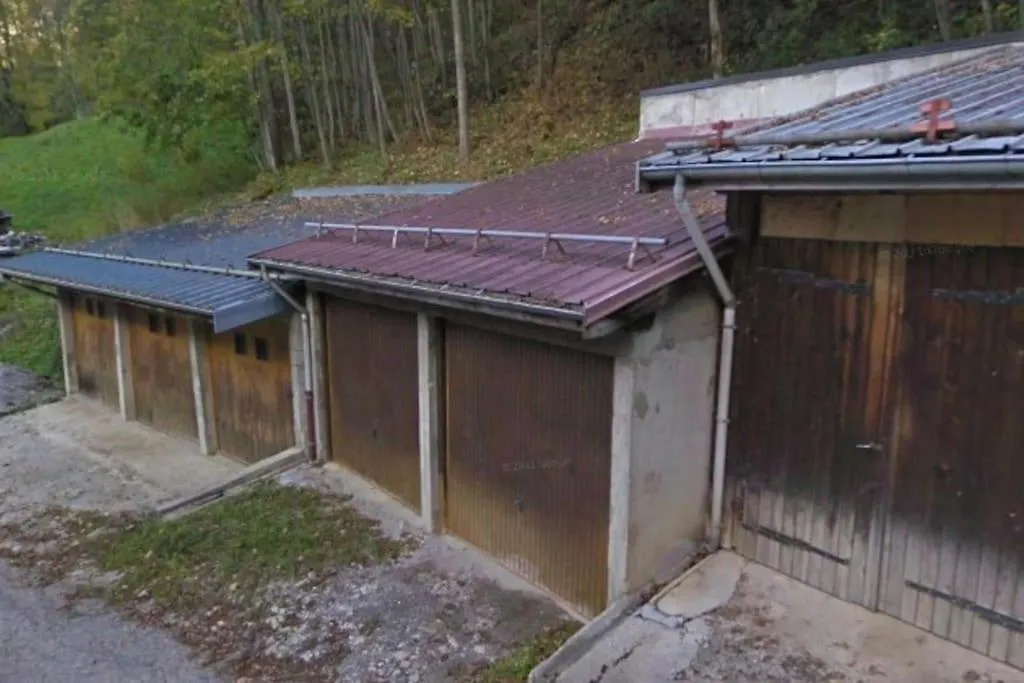 Mountain House With Two Barns And A Garden Villa Planay